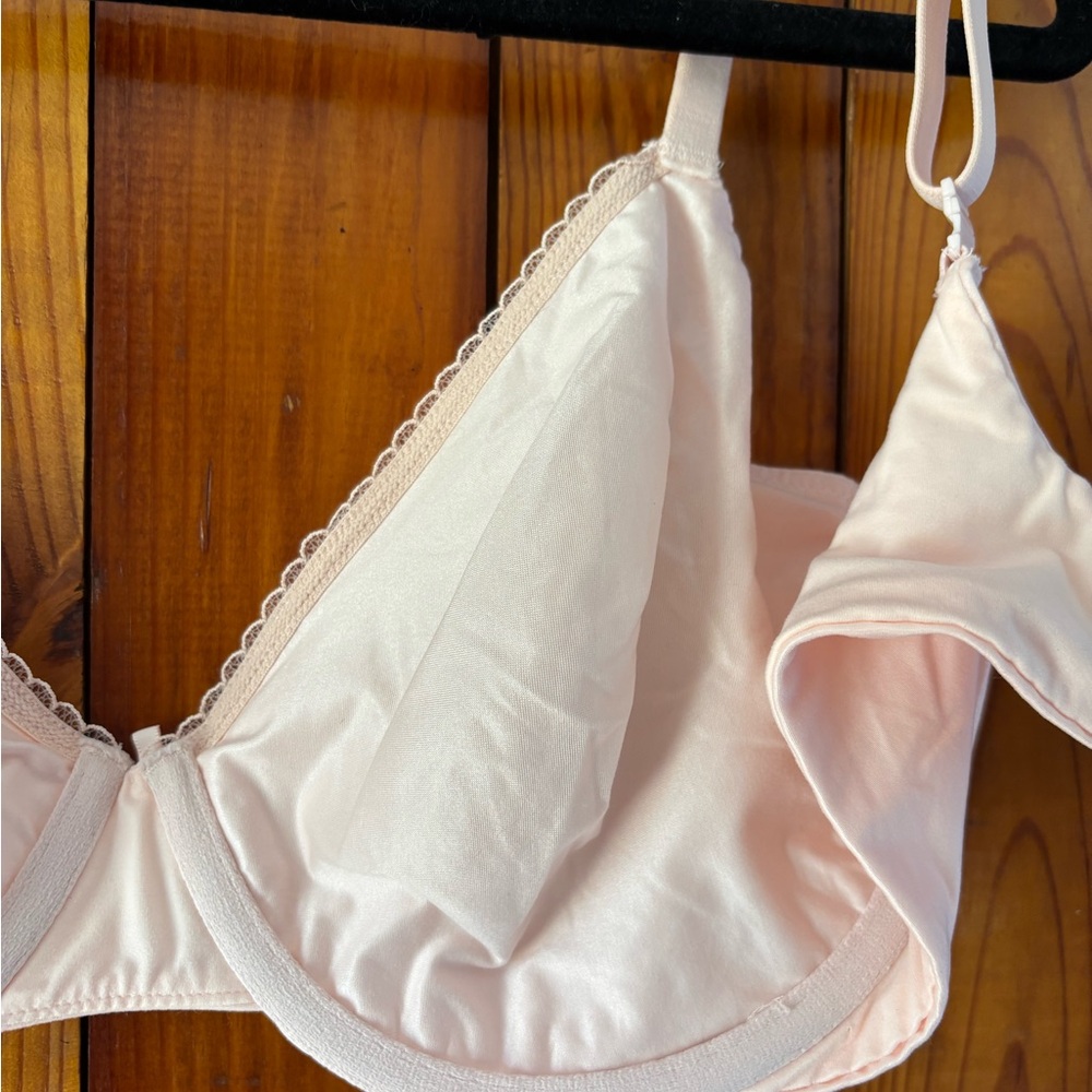 NWOT Victoria’s Secret Women’s Light Pink Unlined Demi 34G Bra - Picture 3 of 10